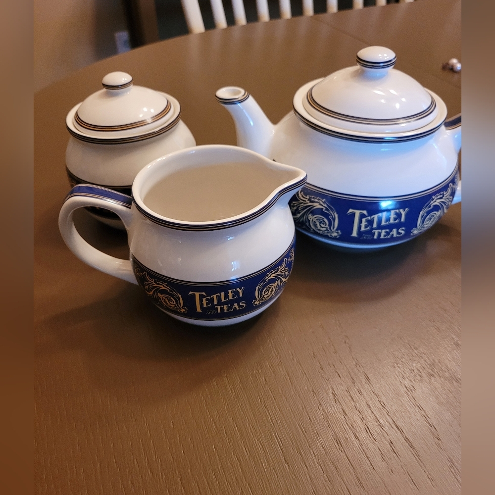 Vintage Tetley Tea Blue and White Tea Set